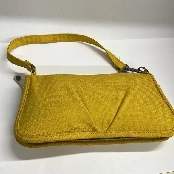 REI Convertible Wristlet Pochette Bag Wallet Mustard Yellow - Picture 5 of 8